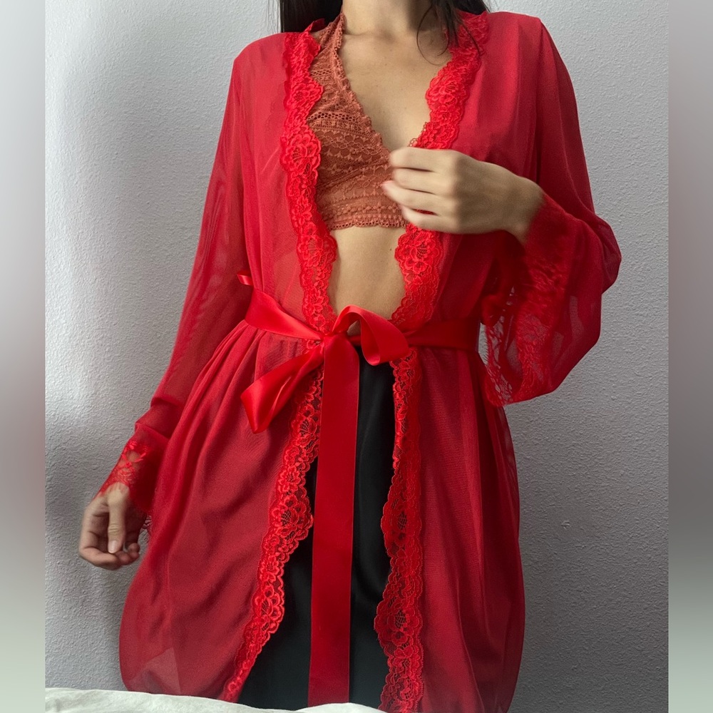 Red Lace Trimmed Robe - Picture 2 of 5